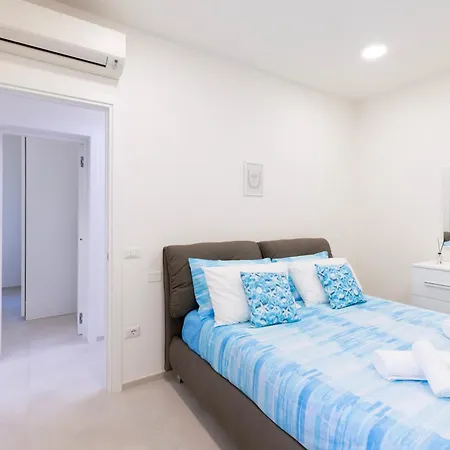 Schedia טורה דלה סטלה